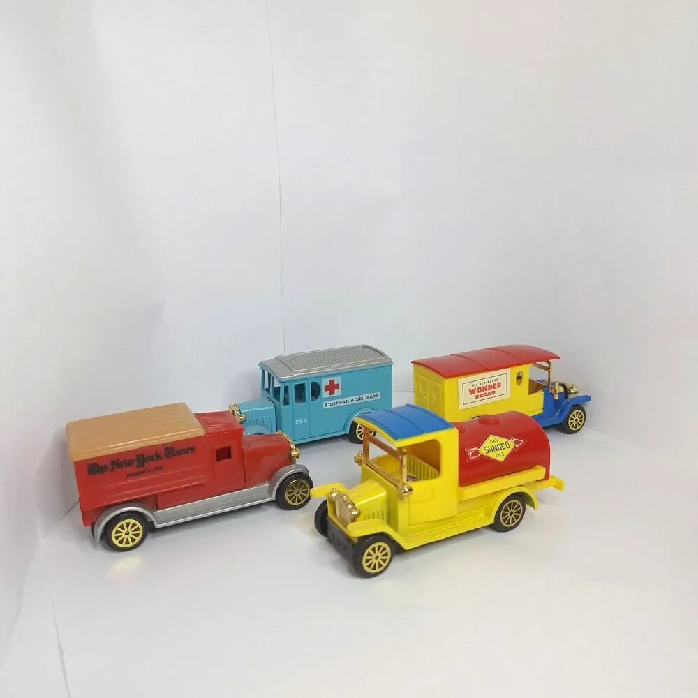 Reader's Digest Classic Trucks 4 diecast models Sunoco Wonder Bread NY Time